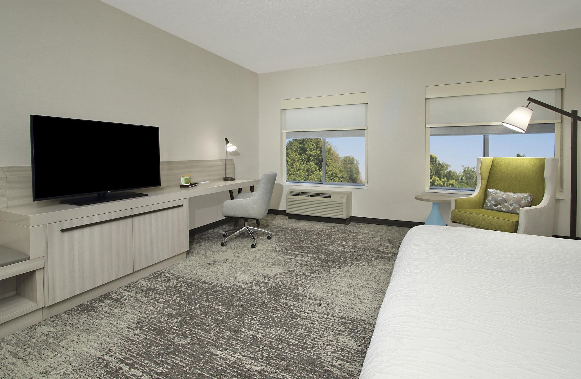 Hilton Garden Inn Columbus-University Area Exterior photo