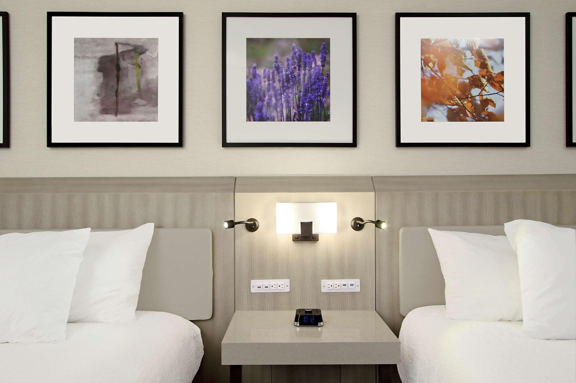 Hilton Garden Inn Columbus-University Area Exterior photo