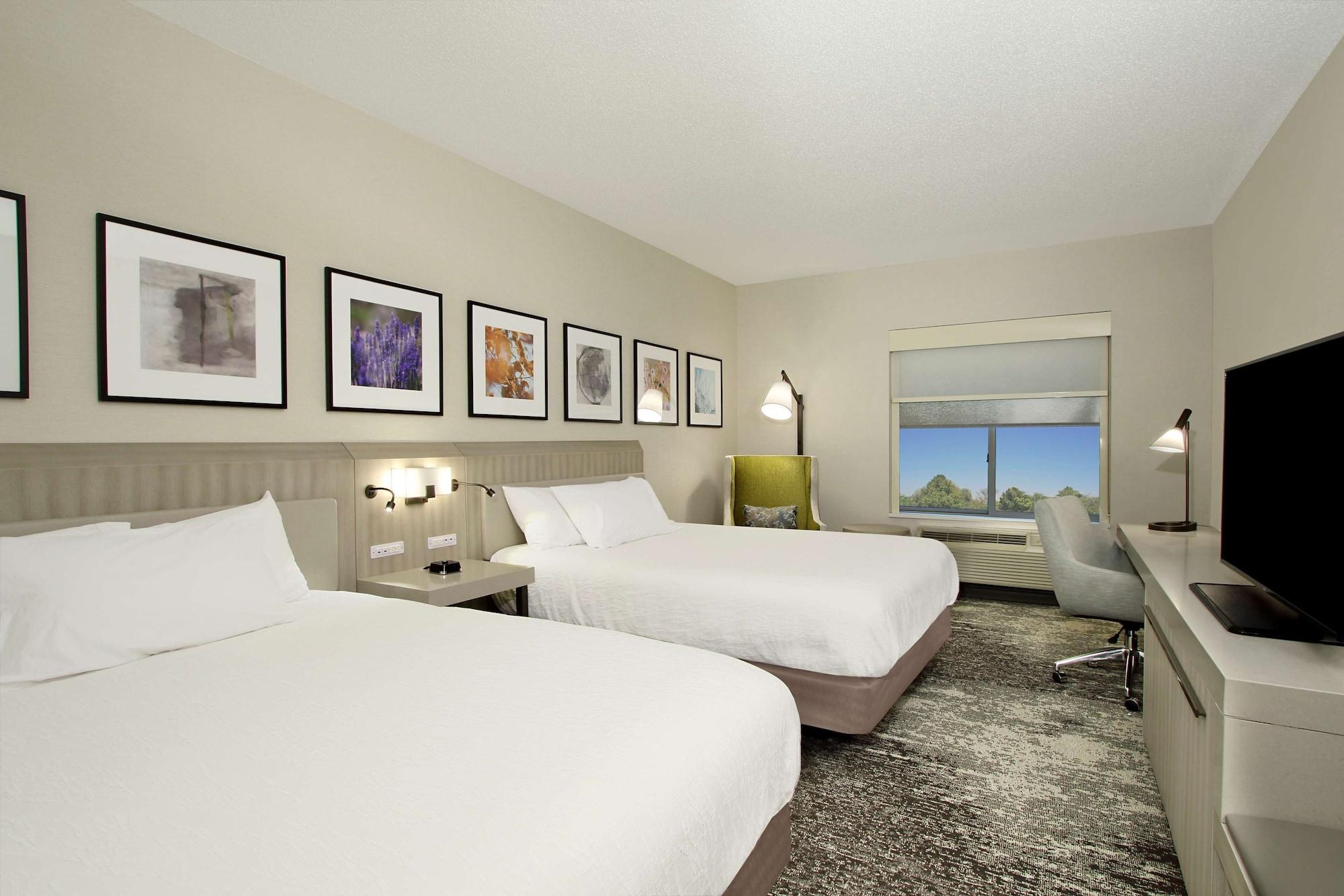 Hilton Garden Inn Columbus-University Area Exterior photo