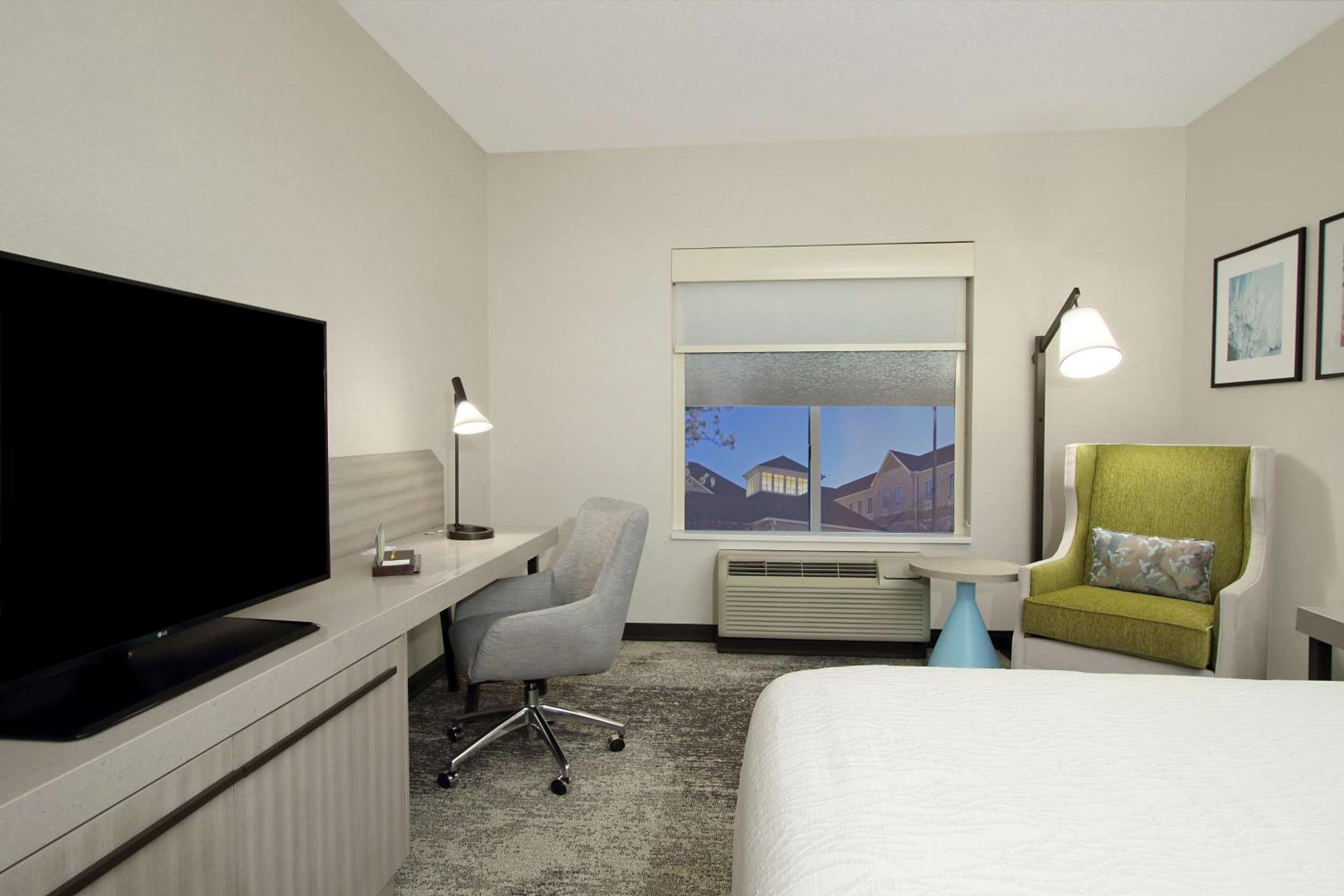 Hilton Garden Inn Columbus-University Area Exterior photo