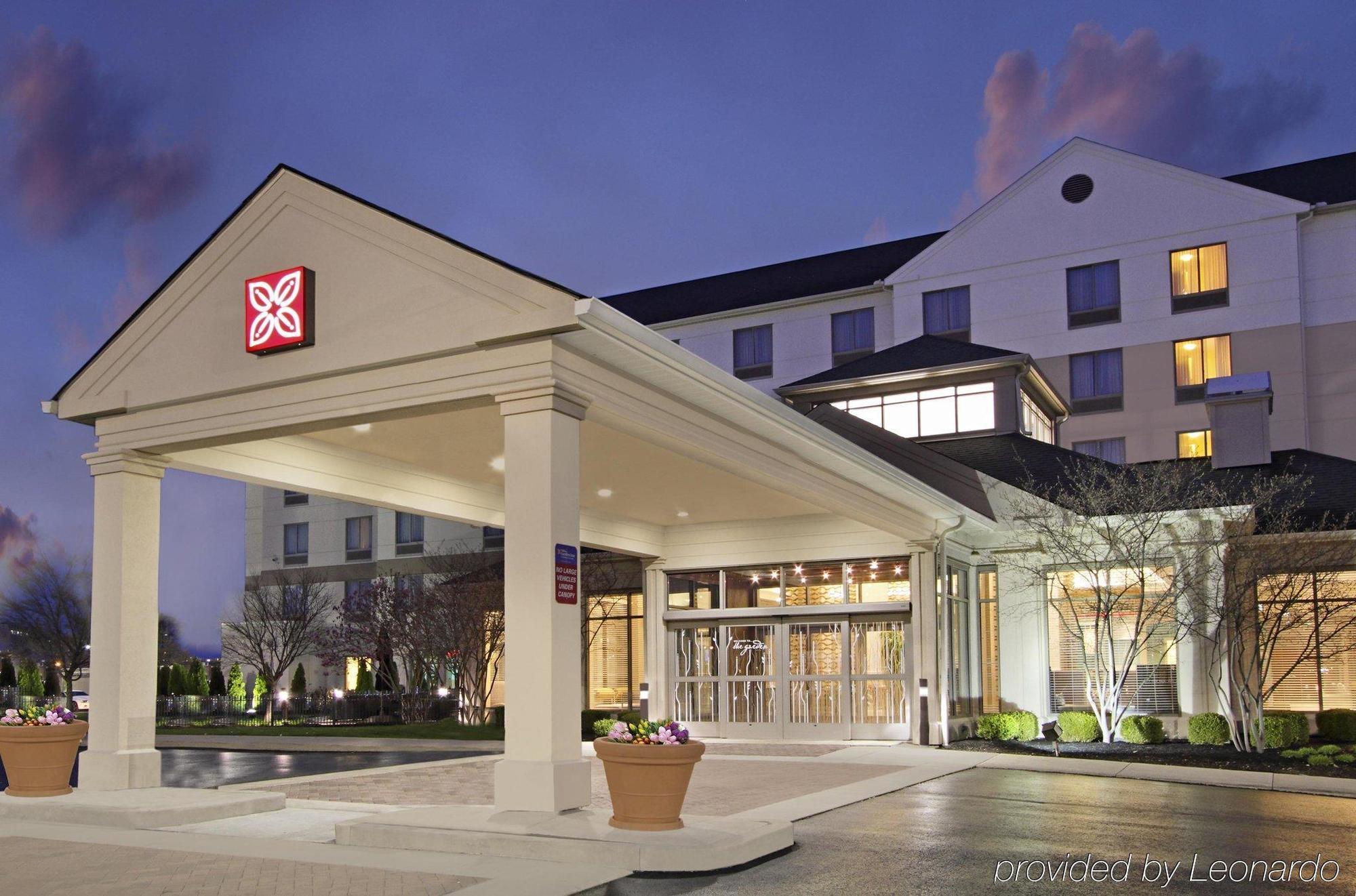 Hilton Garden Inn Columbus-University Area Exterior photo
