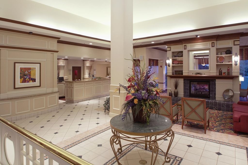 Hilton Garden Inn Columbus-University Area Interior photo